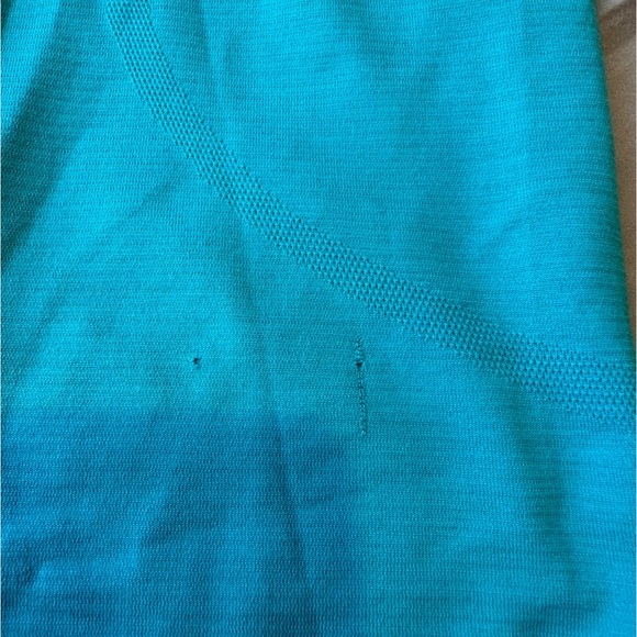 Lululemon Swiftly Tech Short Sleeve Size 6 - Picture 3 of 3
